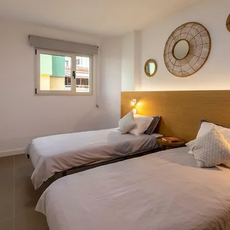 Living Canteras Homes - Beachfront Rooftop Апартаменти