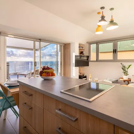 Living Canteras Homes - Beachfront Rooftop Διαμέρισμα *